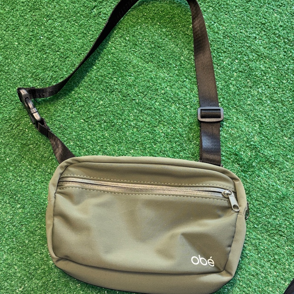 Obe Olive Green Crossbody Bag